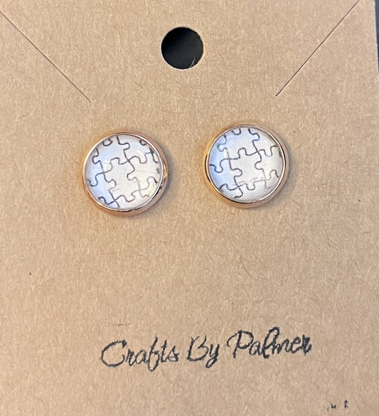 Rose Gold backed white puzzle pieced patterned stud earrings - Crafts by Palmer
